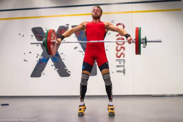 Ari mætti skafinn til leiks í -85kg flokkinn